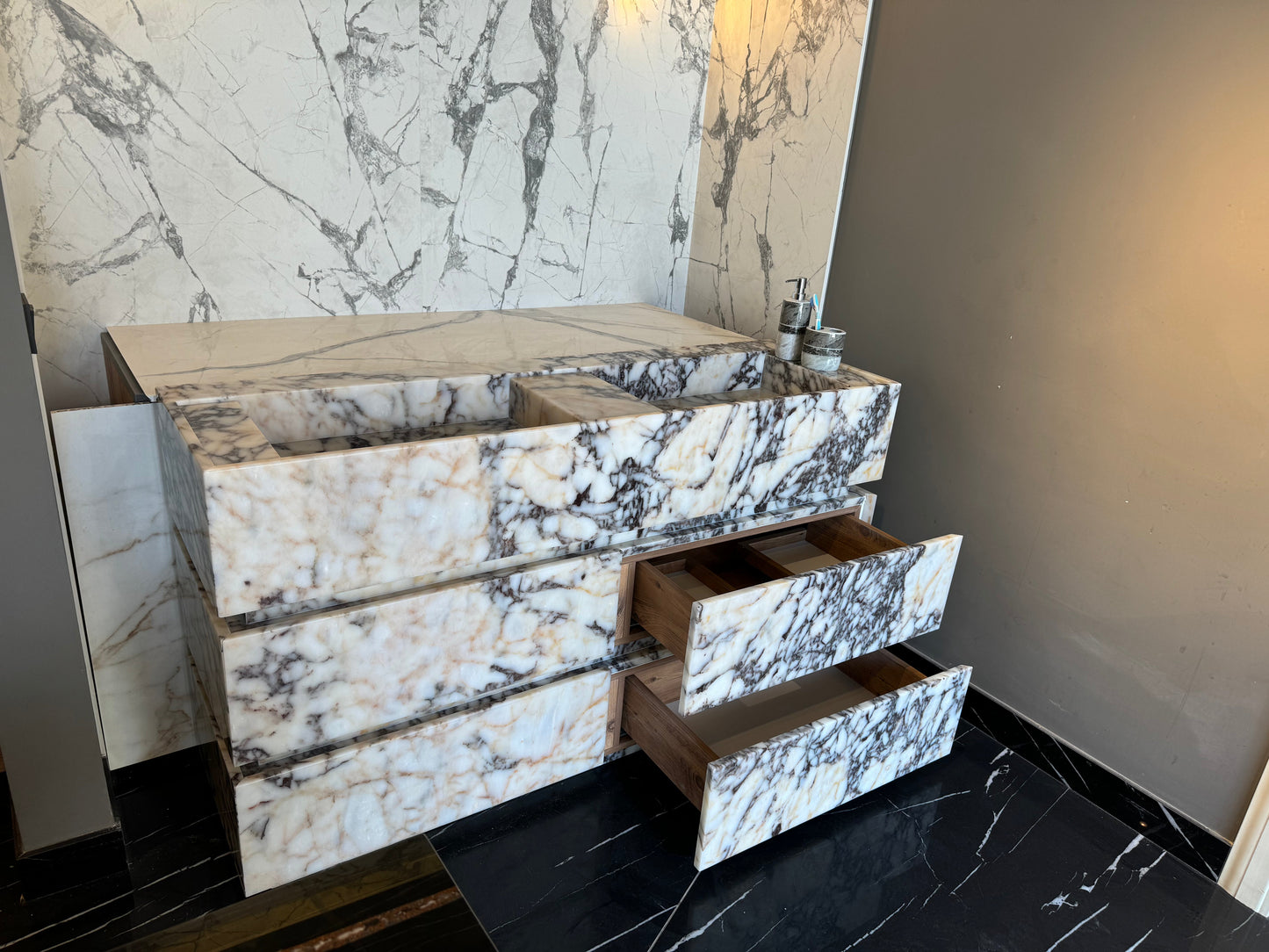 Calacatta Antique Marble Bathroom Double Sink Vanity